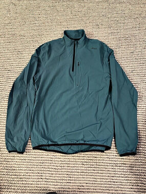 Brady Quarter-Zip Pullover in Blue Size Medium